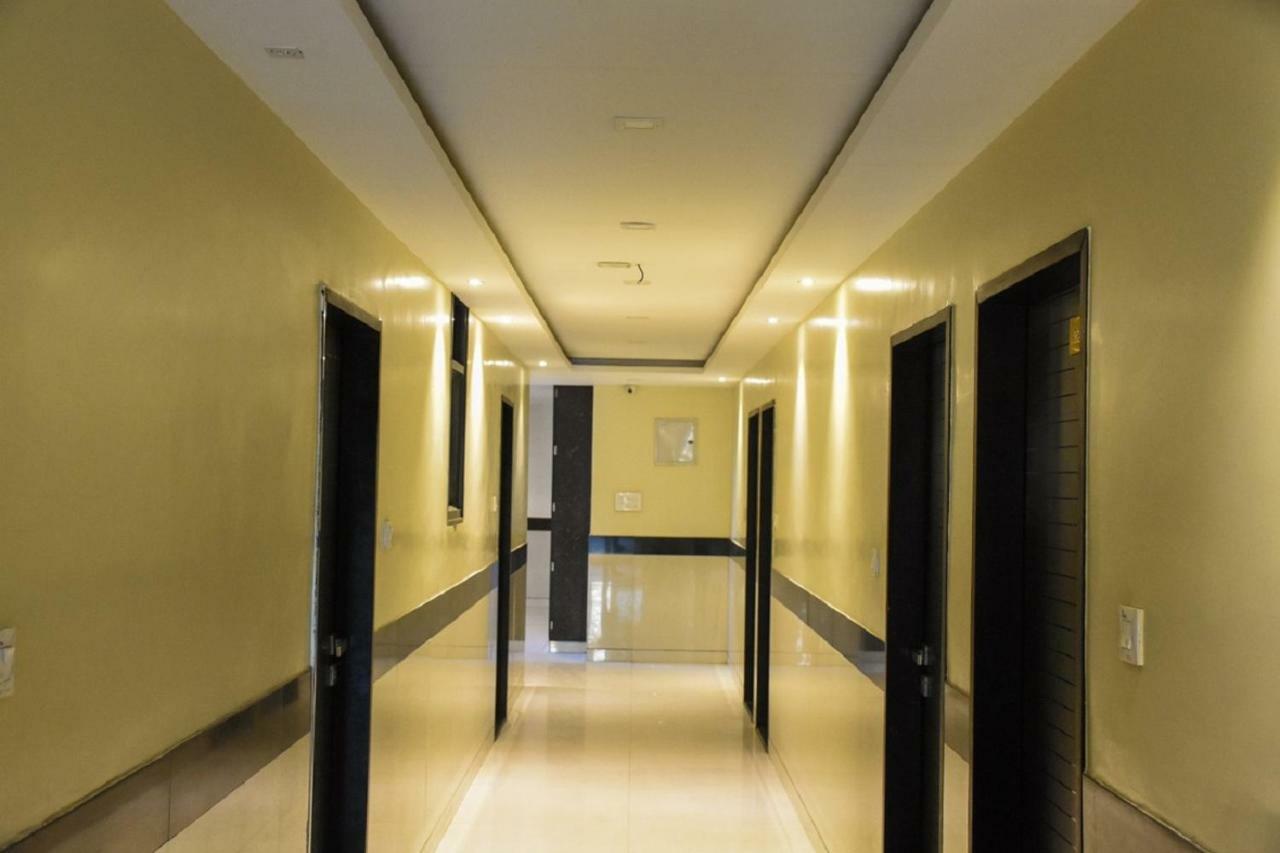 Hotel Dilip อินดอร์ ภายนอก รูปภาพ
